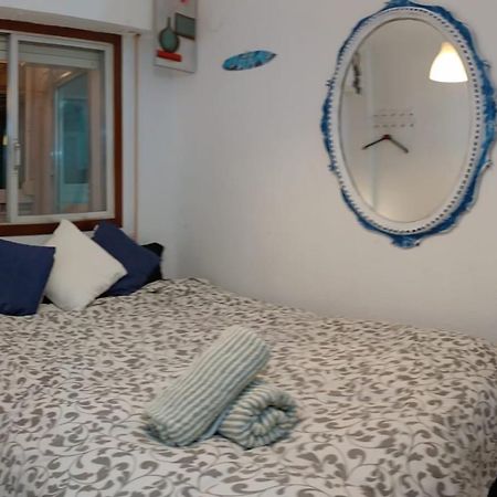 ולנסיה Blue Double Private Room At Front Beach - Habitacion Doble En La Playa מראה חיצוני תמונה
